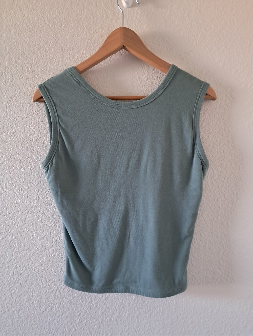OGL Sleeveless Top Open Back Stretch Knit Fabric Women's Size Large Green